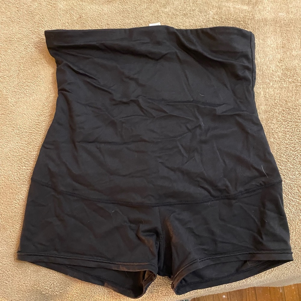 Maidenform Shaper Wear high waisted shorts